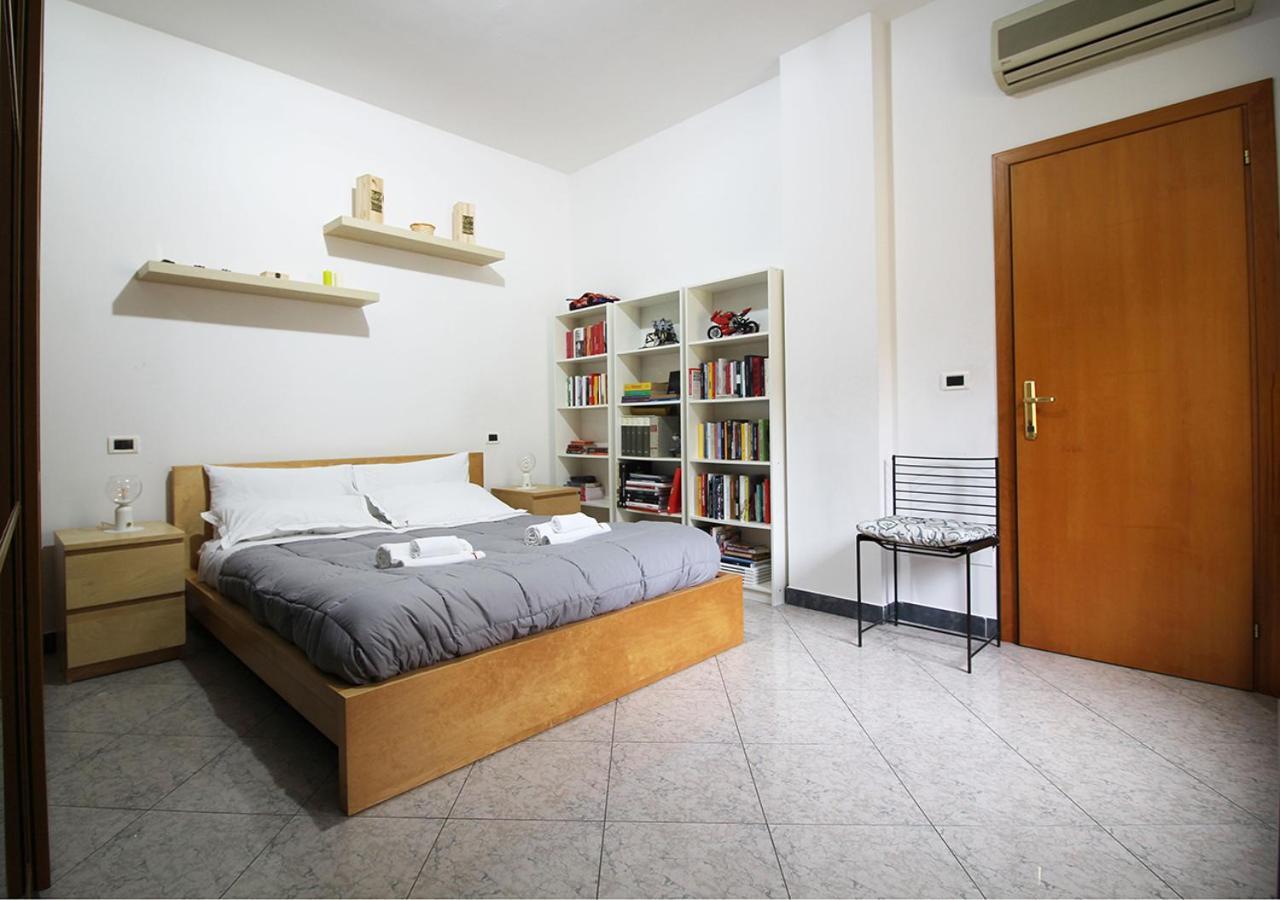 Cozy Apartment In The Heart Of Bologna Exterior photo