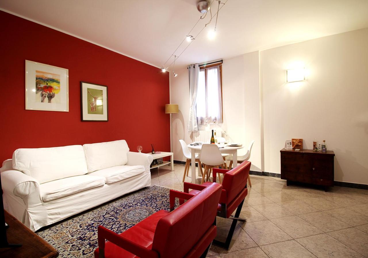 Cozy Apartment In The Heart Of Bologna Exterior photo
